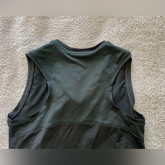 Nike Golf Dry-Fit Tank - Picture 4 of 4